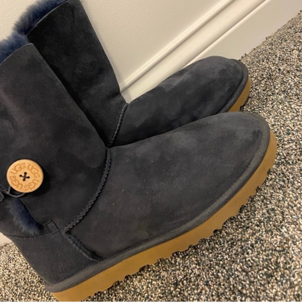 Navy Blue Ugg boots. Like new. Worn once